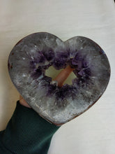 Load image into Gallery viewer, Amethyst Heart

