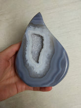 Load image into Gallery viewer, Agate Druzy Flame
