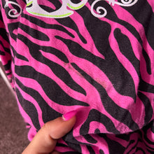 Load image into Gallery viewer, kittens give stitches pink zebra shirt top
