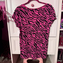 Load image into Gallery viewer, kittens give stitches pink zebra shirt top
